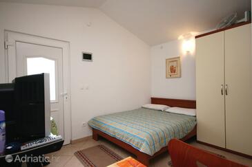 Apartmaji s parkingom Vantačići, Krk - 427