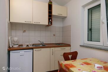 Apartmaji s parkingom Vantačići, Krk - 427