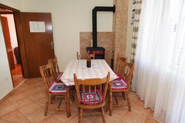 Apartamentos con parking Vinisce, Trogir - 4276