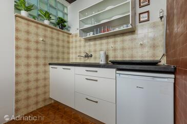 Rodinné apartmány u moře Nemira, Omiš - 4277