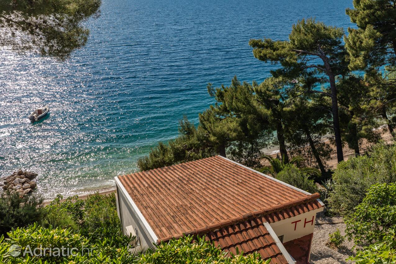 Appartamenti accanto al mare per famiglie Nemira, Almissa - Omiš - 4277