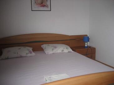 Seaside holiday house Pisak, Omiš - 4280