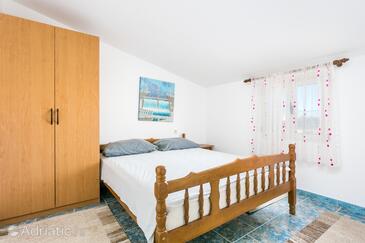 Apartments by the sea Sevid, Trogir - 4287