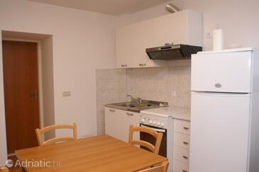 Holiday apartments Slatine, Čiovo - 4289