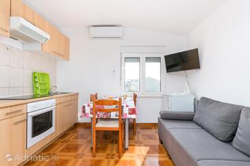 Apartamentos junto al mar Rastici, Ciovo - 4293