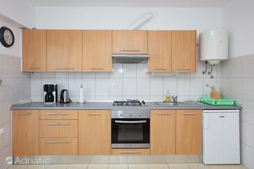 Apartments by the sea Tisno, Murter - 4295