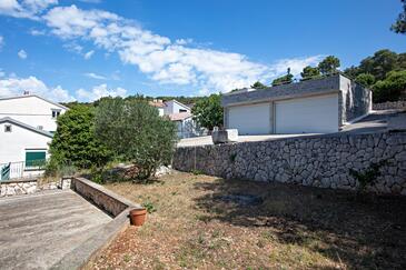 Apartmány s venkovními prostory Tisno, Severní Dalmácie