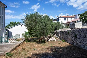 Apartmány s venkovními prostory Tisno, Severní Dalmácie