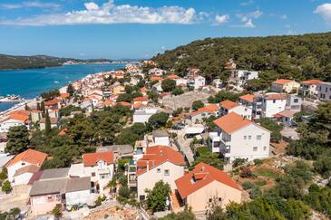 Apartmány s venkovními prostory Tisno, Severní Dalmácie