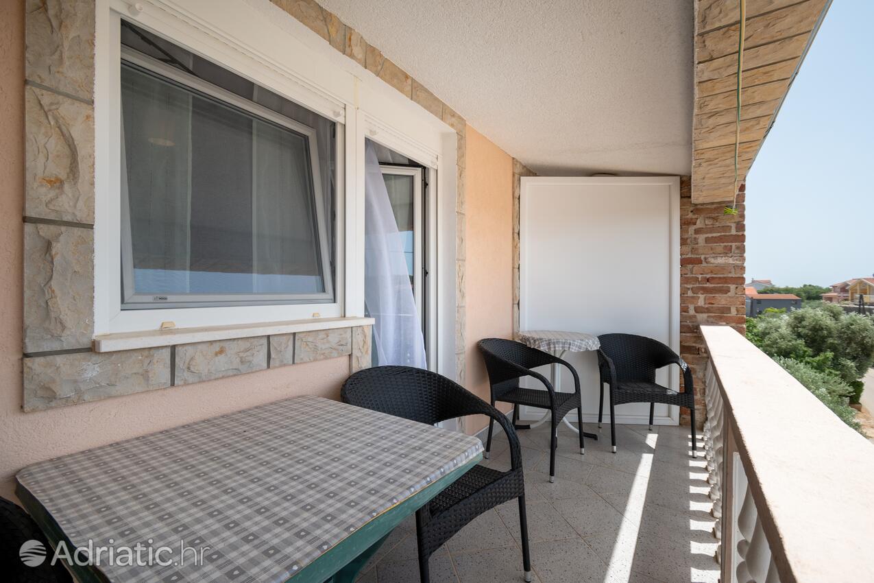 A-4305-a - Alloggi privati - Appartamenti e camere con parcheggio Zaravecchia - Biograd na Moru, Biograd