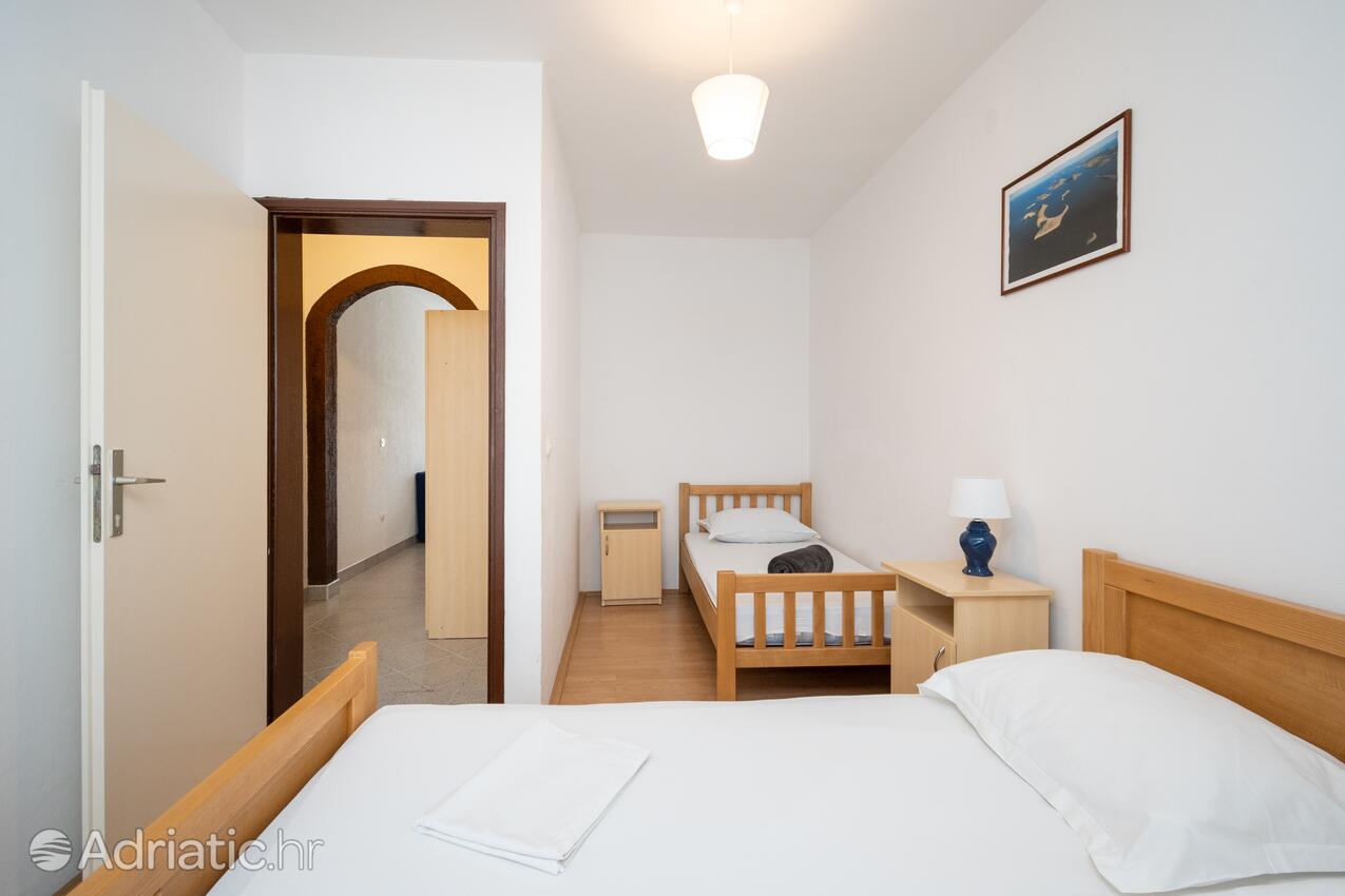 A-4305-a - Alloggi privati - Appartamenti e camere con parcheggio Zaravecchia - Biograd na Moru, Biograd