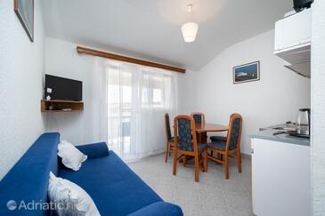Apartmanok és szobák parkolóhellyel Biograd na Moru, Biograd - 4305