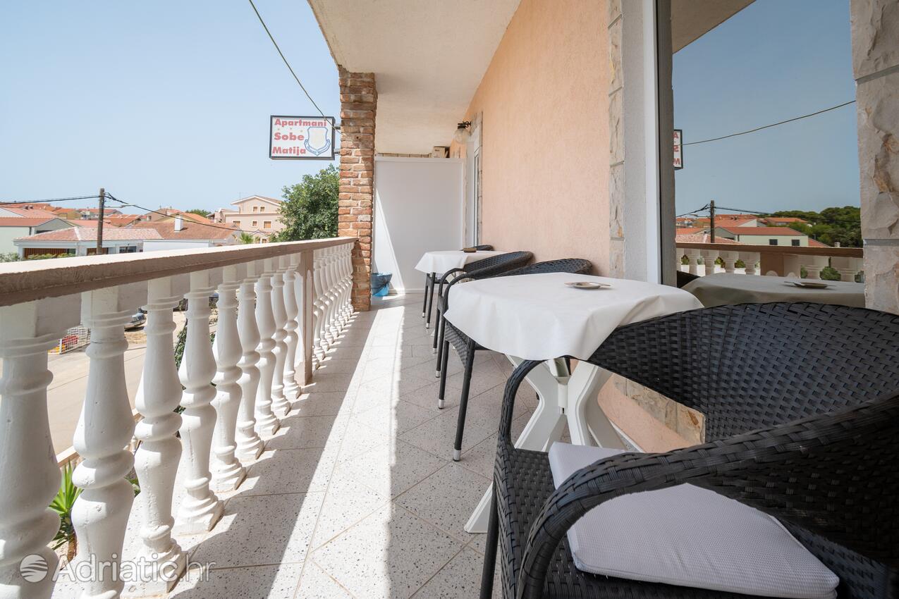 A-4305-b - Alloggi privati - Appartamenti e camere con parcheggio Zaravecchia - Biograd na Moru, Biograd