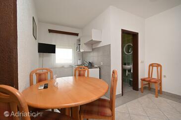 Apartments and rooms with parking space Biograd na Moru, Biograd - 4305