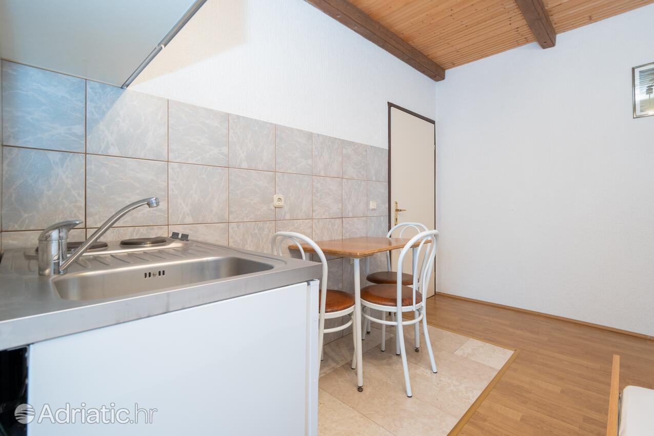 AS-4305-a - Alloggi privati - Appartamenti e camere con parcheggio Zaravecchia - Biograd na Moru, Biograd