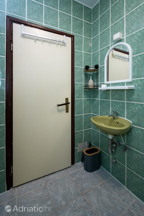 S-4305-a - Alloggi privati - Appartamenti e camere con parcheggio Zaravecchia - Biograd na Moru, Biograd