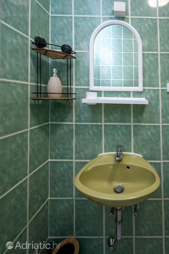 S-4305-a - Alloggi privati - Appartamenti e camere con parcheggio Zaravecchia - Biograd na Moru, Biograd