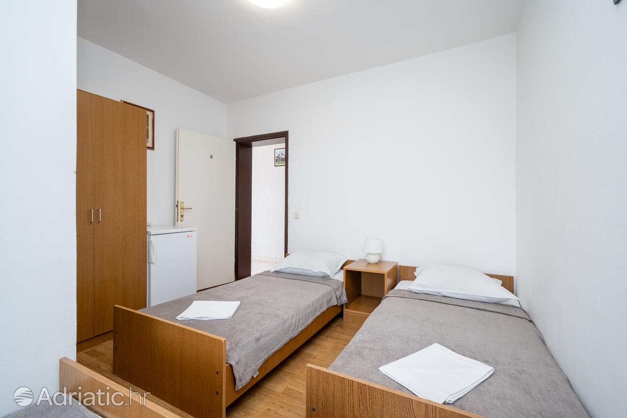 S-4305-c - Alloggi privati - Appartamenti e camere con parcheggio Zaravecchia - Biograd na Moru, Biograd