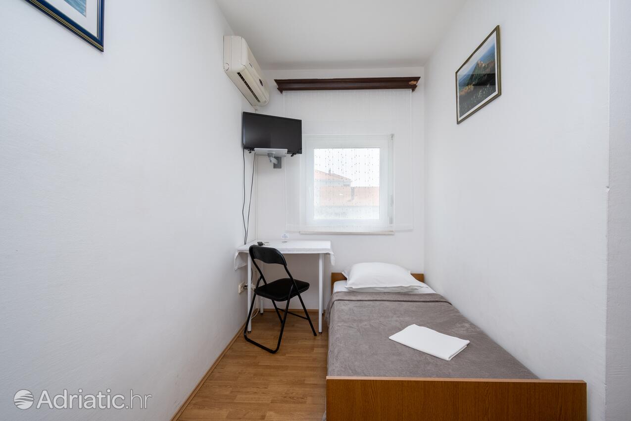 S-4305-c - Alloggi privati - Appartamenti e camere con parcheggio Zaravecchia - Biograd na Moru, Biograd