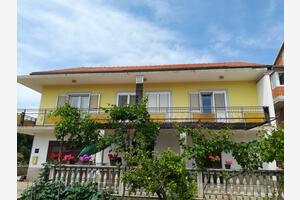 Apartmanok parkolóhellyel Grebastica, Sibenik - 4312