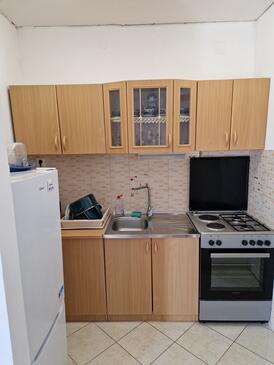 Apartments by the sea Rogoznica - 4313