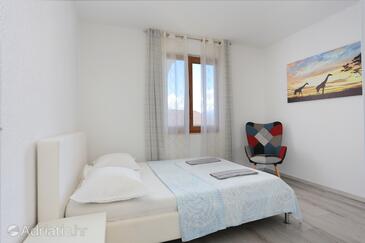 Apartments with parking space Mastrinka, Čiovo - 4324