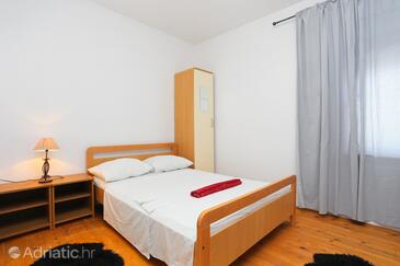 Apartments with parking space Mastrinka, Čiovo - 4324