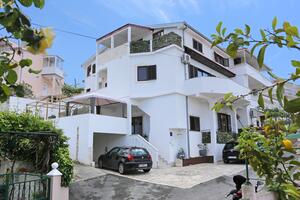 Апартаменты с парковкой Мастринка - Mastrinka, Чиово - Čiovo - 4324