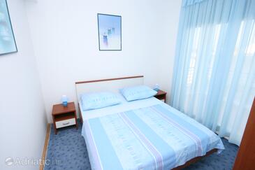 Apartmaji ob morju Podstrana (Split) - 4325