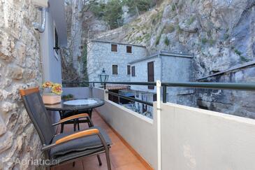 Appartamenti con parcheggio Almissa - Omiš - 4327 Adriatic.hr