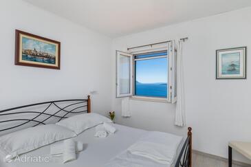 Haus mit Pool für Familien Lokva Rogoznica, Omis - 4328