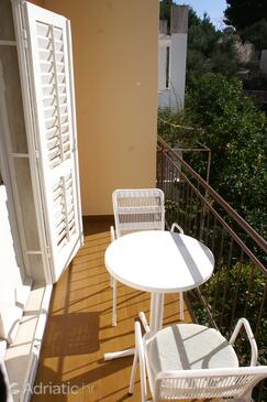 Apartments by the sea Podgora, Makarska - 4332