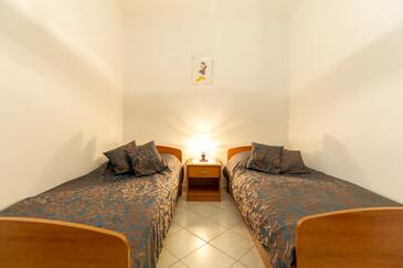 Apartments by the sea Tri Žala, Korčula - 4334