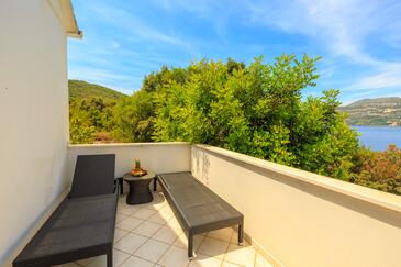 Apartments by the sea Tri Žala, Korčula - 4334