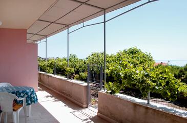 Apartments with parking space Zavalatica, Korčula - 4339