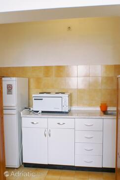 Apartments with parking space Zavalatica, Korčula - 4339