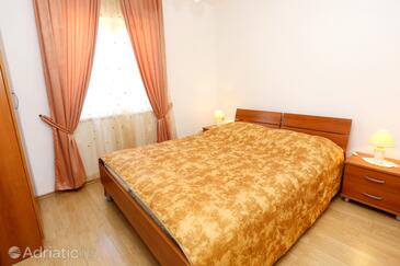 Lägenheter med parkering Lumbarda, Korcula - 4352