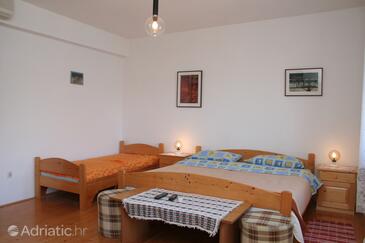 Apartments and rooms by the sea Korčula - 4356