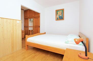Holiday apartments Korčula - 4391
