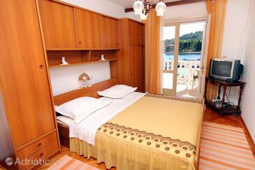 Apartments by the sea Lumbarda, Korčula - 4401