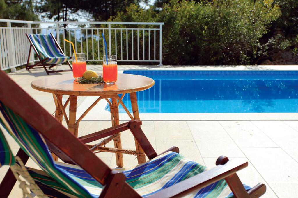 Giardino - Appartamenti accanto al mare con piscina Lombarda - Lumbarda, Curzola - Korčula