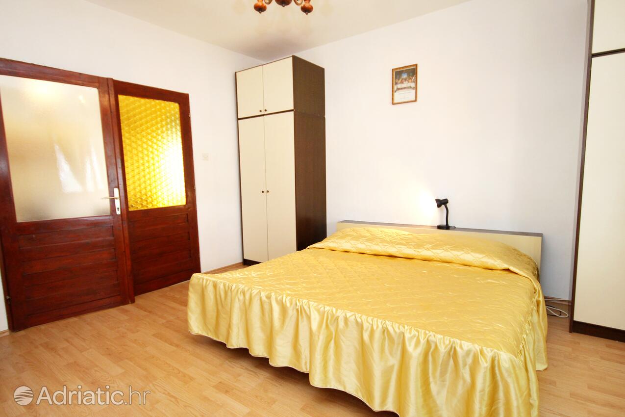 A-4420-b - Alloggi privati - Appartamenti con parcheggio Zavalatica, Curzola - Korčula