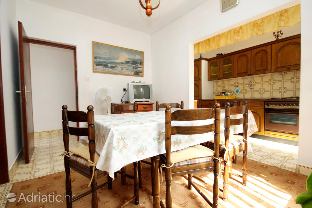 A-4420-b - Alloggi privati - Appartamenti con parcheggio Zavalatica, Curzola - Korčula
