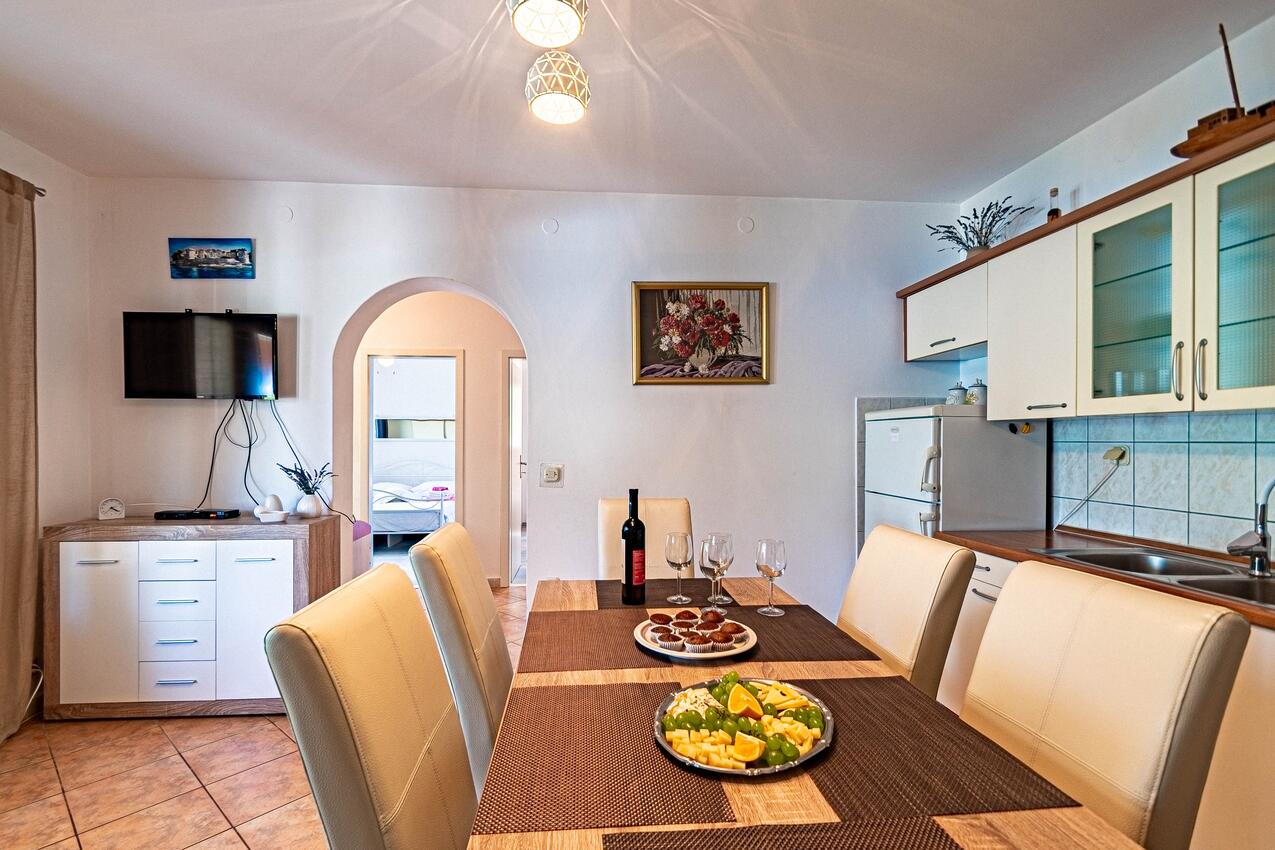 A-4432-a - Private accommodation - Apartments by the sea Tri Žala, Korčula