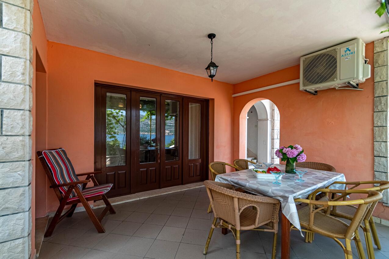A-4432-a - Private accommodation - Apartments by the sea Tri Žala, Korčula