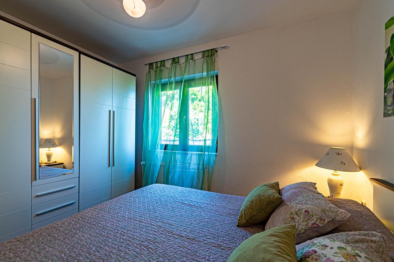 A-4432-b - Private accommodation - Apartments by the sea Tri Žala, Korčula