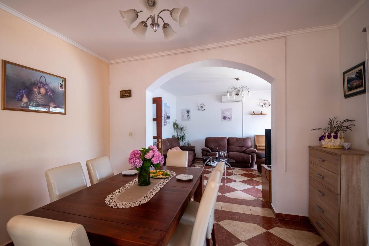 A-4432-b - Private accommodation - Apartments by the sea Tri Žala, Korčula