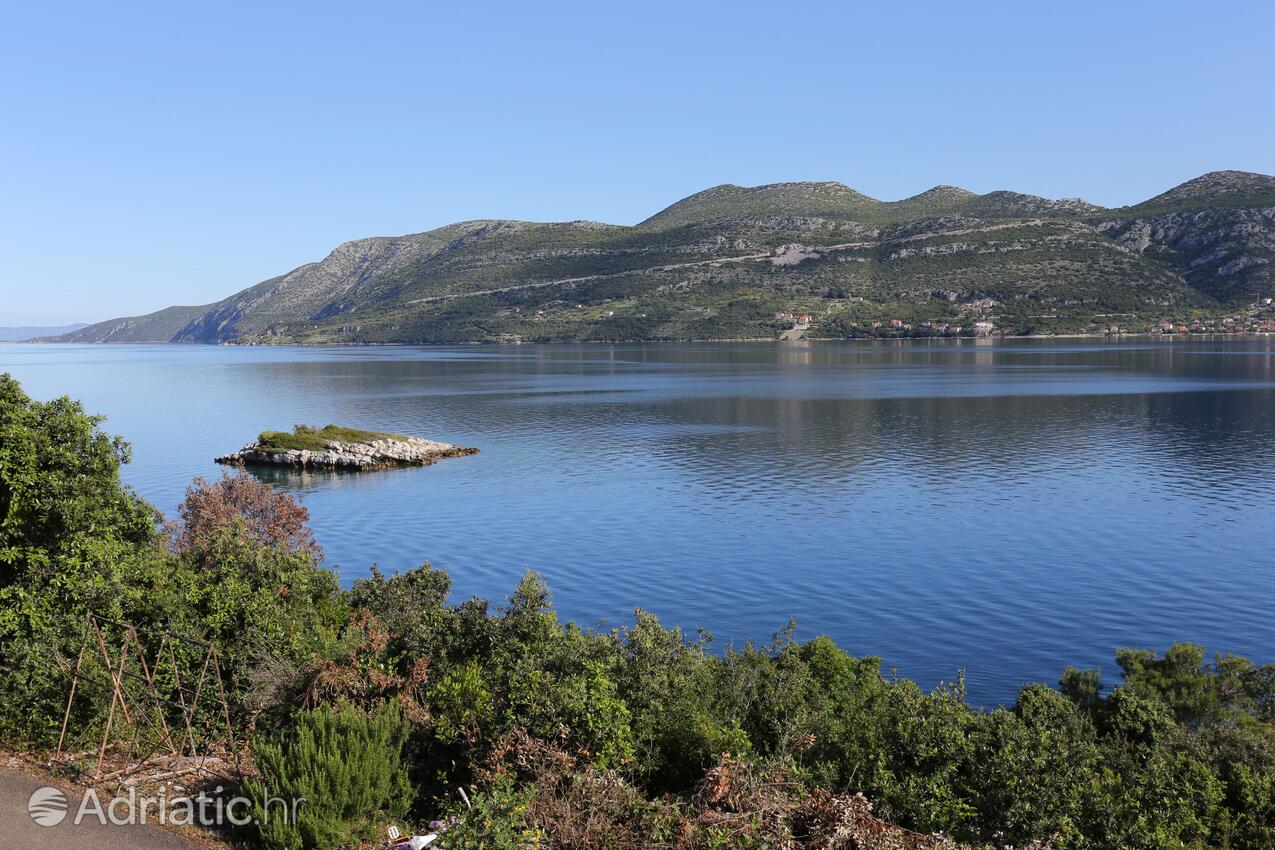 A-4432-b - Private accommodation - Apartments by the sea Tri Žala, Korčula