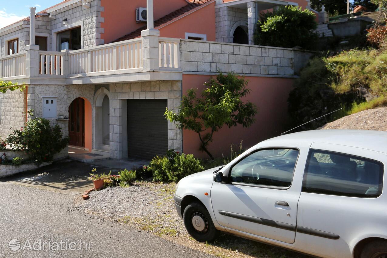 Parking lot - Apartments by the sea Tri Žala, Korčula