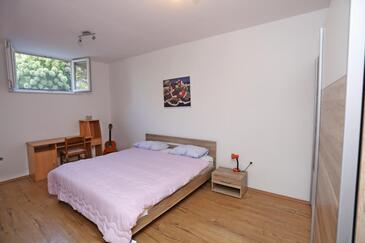 Apartments by the sea Lumbarda, Korčula - 4446